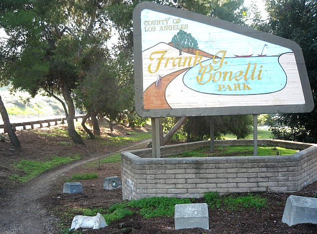 Bonelli Park sign